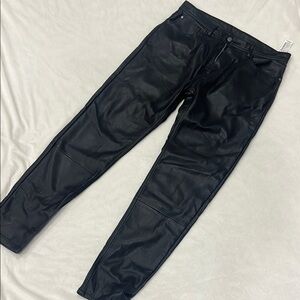 Zara Black Straight Leg Pants with Sleek Finish